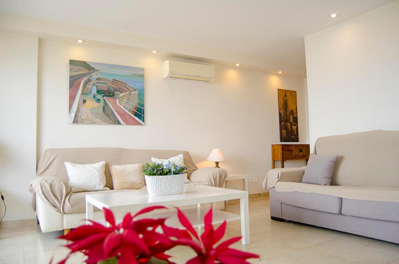 Apartamentos Terrasol 1ª Linea Playa Los Angeles 托雷德尔马尔 外观 照片